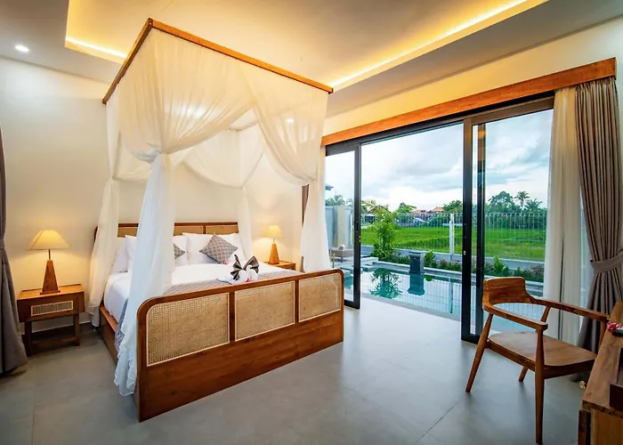 Mikha Villa