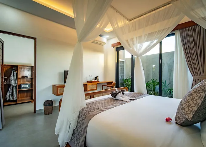 Mikha * Ubud