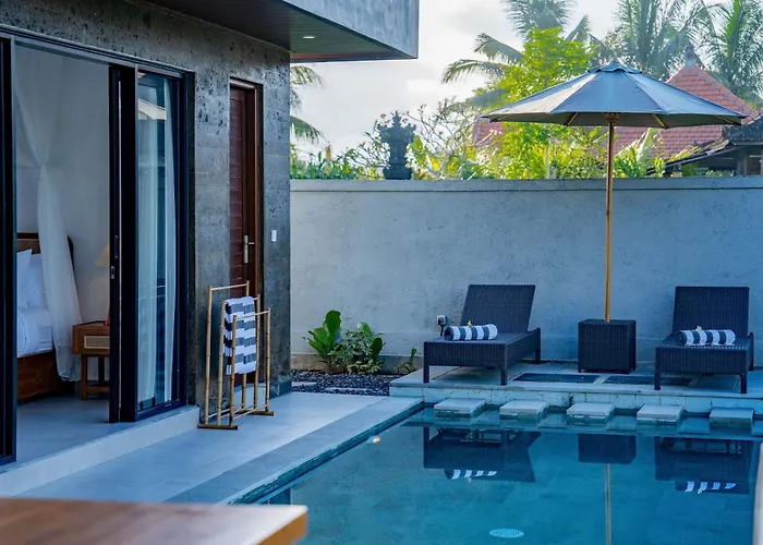 Mikha * Ubud